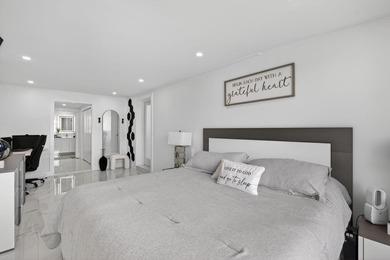 Motivated sellers! Welcome to this beautifully updated 4-bedroom - photo 29