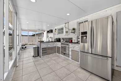 Motivated sellers! Welcome to this beautifully updated 4-bedroom - photo 39