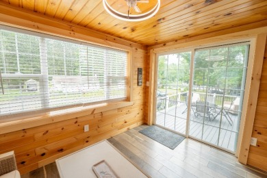 Fully remodeled, modern lake home with 10' lake access - photo 11