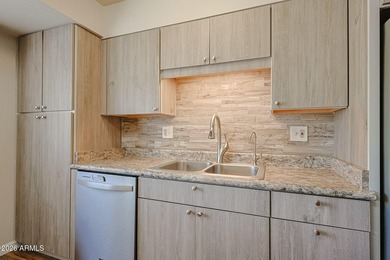 Move in ready Modified Woodbury with many updated features - photo 13