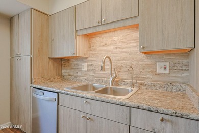 Move in ready Modified Woodbury with many updated features - photo 15