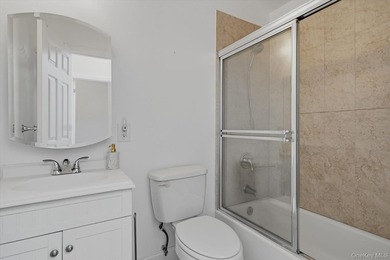 Completely remodeled and expanded, this beautifully maintained - photo 15