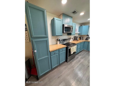 Newly built home in the country with 4 bedrooms, 2 bathrooms - photo 5