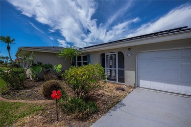 Virtually Staged. CHARMING CANAL-FRONT home in the Port - photo 3