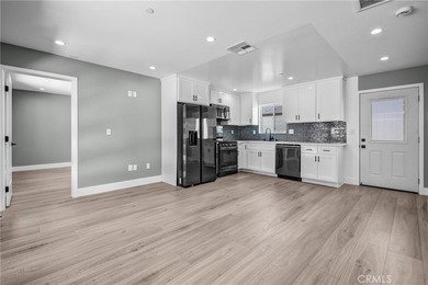 Newly Built 5 BD, 5 BTH Residence + Casita (ADU) with 2 BD, 2BTH - photo 33