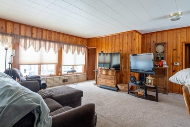 Bring your buyers, builders, handymen or investors for Lakefront - photo 3