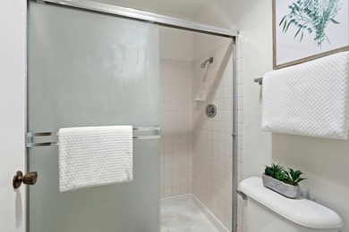 Experience the perfect blend of peace, privacy, community views - photo 16