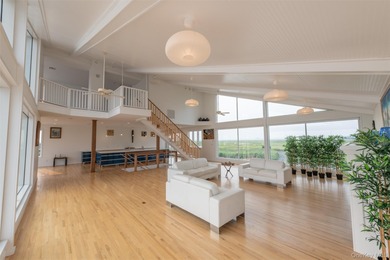 Beach Front Post Modern Contemporary on a 30 house Private - photo 9