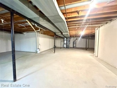 Seller is contributing $10,000 towards closing costs. Welcome - photo 14