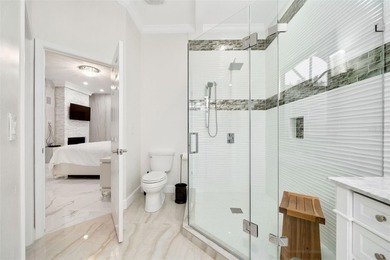 Situated on the 6th fairway along the course of Isleworth Golf & - photo 18