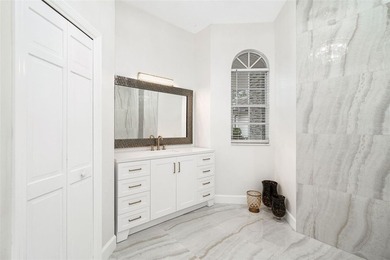 Situated on the 6th fairway along the course of Isleworth Golf & - photo 21