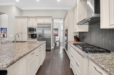 Welcome to Prestigious Seven Bridges. This Vizcaya Model with 5 - photo 22