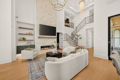 Experience elevated luxury in this gorgeous Huntington custom in - photo 7