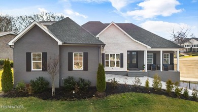 The last new home on Toqua Golf Course, ideally positioned on a - photo 54