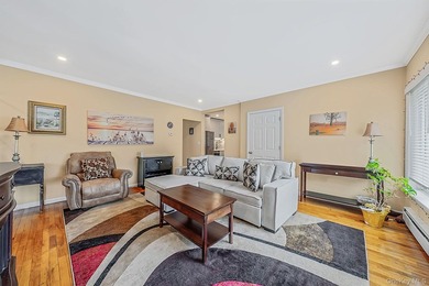 Very Rare Legal Two-Family By CO In The Heart Of West Islip! - photo 8