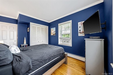 Very Rare Legal Two-Family By CO In The Heart Of West Islip! - photo 10