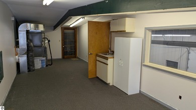 Now presenting a unique flex and self-storage investment - photo 12