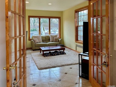 Classic Center Hall Colonial completely renovated. Extra large - photo 15