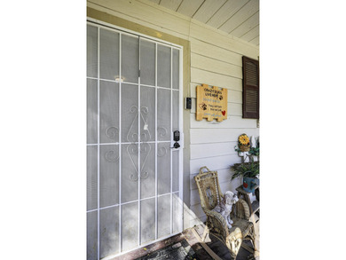Welcome to 41324 Pamela Place, a tranquil 3-bedroom, 2-bathroom - photo 23