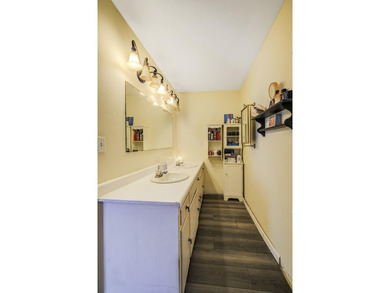 Welcome to 41324 Pamela Place, a tranquil 3-bedroom, 2-bathroom - photo 44