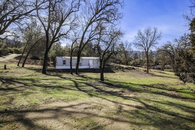 Welcome to 41324 Pamela Place, a tranquil 3-bedroom, 2-bathroom - photo 49