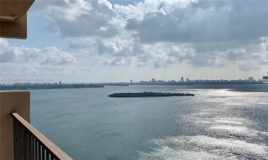Lake Condo For Sale in Miami,