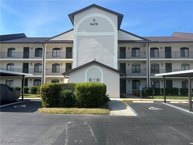 Lake Condo For Sale in Fort Myers, Florida