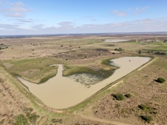 Lake Acreage Off Market in Columbus, Texas