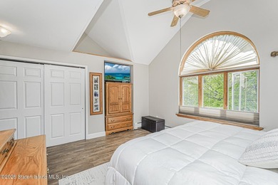 Welcome to this beautifully maintained detached colonial located - photo 23
