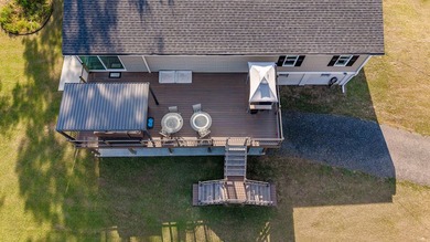 This beautifully renovated 5-bedroom, 3-bath Lake Marion - photo 41