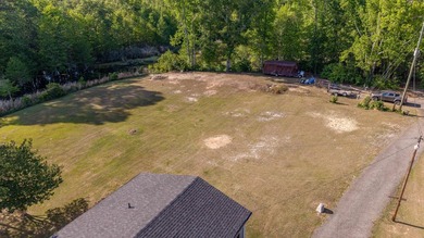 This beautifully renovated 5-bedroom, 3-bath Lake Marion - photo 44