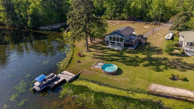 This beautifully renovated 5-bedroom, 3-bath Lake Marion - photo 45