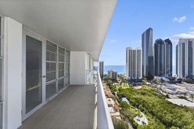 Imagine the perfect life in the heart of Sunny Isles Beach! This - photo 2