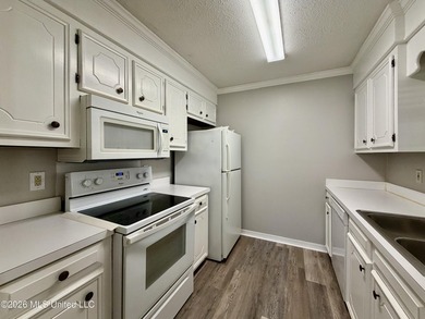 Welcome home to 102 Mary's Cove! This beautifully updated home - photo 16