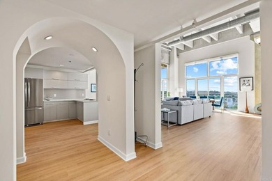550 Seagaze Dr 29 - photo 22