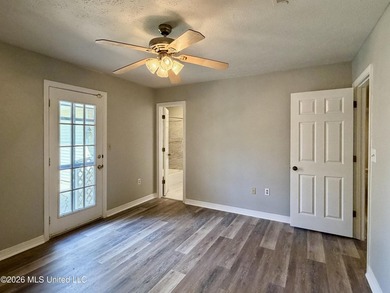 Welcome home to 102 Mary's Cove! This beautifully updated home - photo 24
