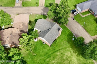 Welcome home to 102 Mary's Cove! This beautifully updated home - photo 34