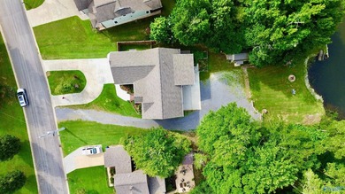 Don't miss this opportunity to own your little slice of Hippie - photo 3