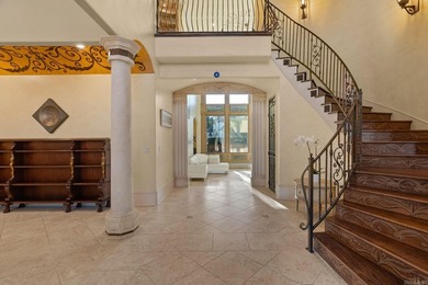 Welcome to 106 Orle, where Tuscan-inspired elegance meets - photo 6