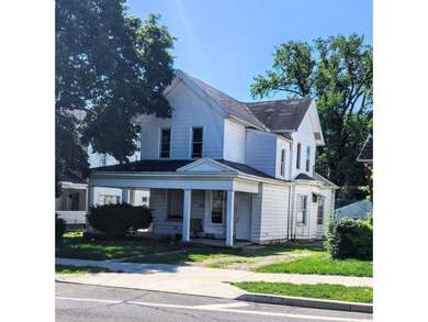 Located just steps from Lakeside Park, this FULLY RENTED - photo 1