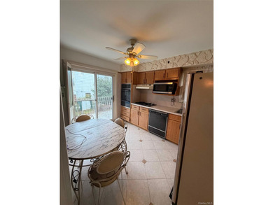 Wonderful Semi-detached Single family home located in the - photo 9