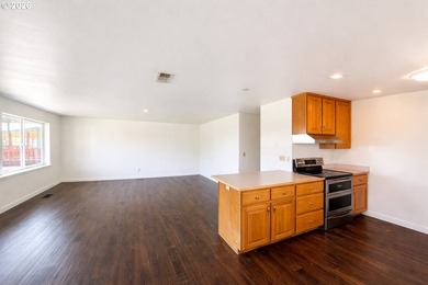Custom-built and thoughtfully designed, this 2-bedroom, 2-bath - photo 5