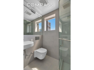 *FULLY RENOVATED TOWNHOUSE w/FULL GUEST HOUSE, ROOF POOL & - photo 14