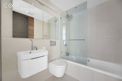 *FULLY RENOVATED TOWNHOUSE w/FULL GUEST HOUSE, ROOF POOL & - photo 16