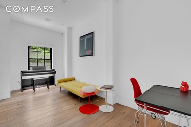 *FULLY RENOVATED TOWNHOUSE w/FULL GUEST HOUSE, ROOF POOL & - photo 17