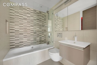 *FULLY RENOVATED TOWNHOUSE w/FULL GUEST HOUSE, ROOF POOL & - photo 18