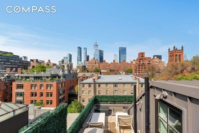 *FULLY RENOVATED TOWNHOUSE w/FULL GUEST HOUSE, ROOF POOL & - photo 21