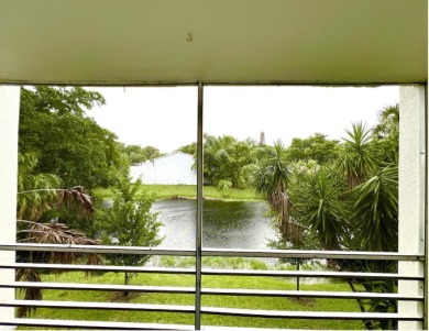 (private lake, pond, creek) Condo For Sale in Sunrise Florida