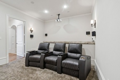 Experience timeless elegance in this exceptional custom estate - photo 27