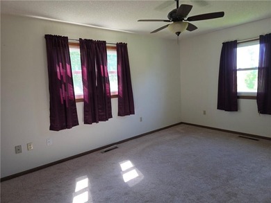 Opportunity awaits! Located on the edge of Garnett and directly - photo 9